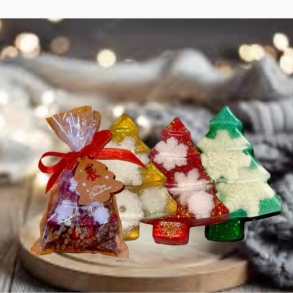 Christmas Tree Soap, Artisian Holiday, Wonderland Party, Christmas Bath Decor - Picture 4 of 14